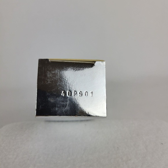 Lancome Teint Idole Ultra Wear Foundation Liquid 1 fl. oz./30ml Shade 560 Suede - Picture 6 of 6